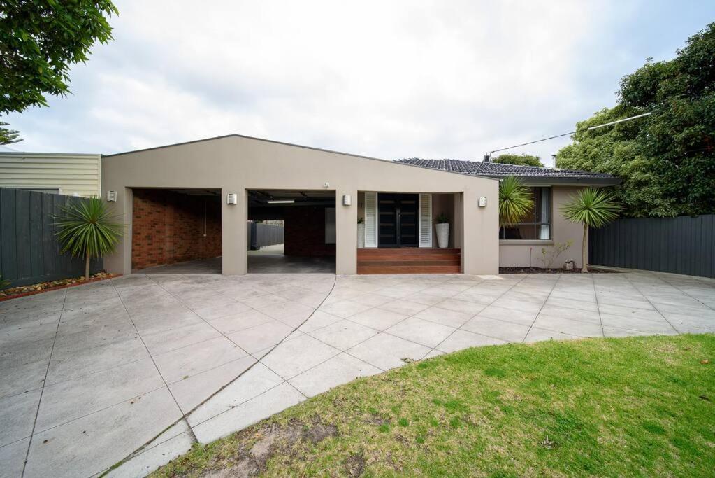 Spacious 3Bd N Pool Family Holiday Home Tf2223 Frankston Exterior photo